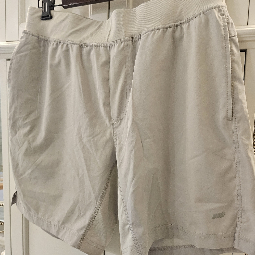 Amazon Essentials Athletic Shorts Black, Gray, An… - image 2